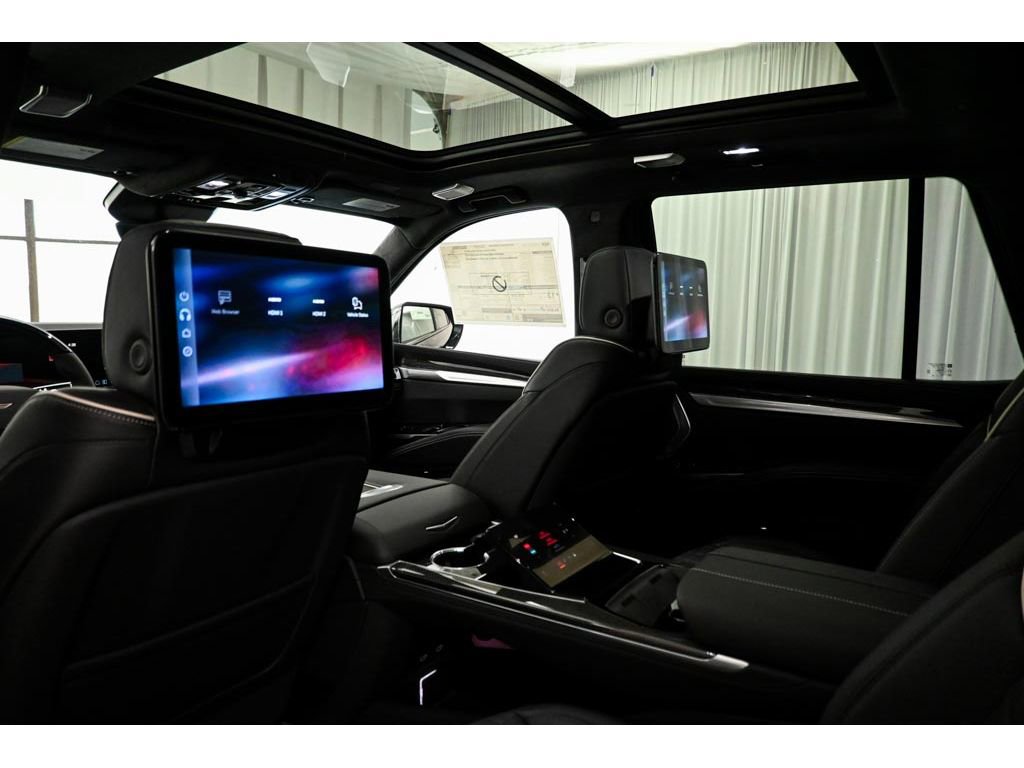 New 2026 Cadillac Escalade V AWD/4WD image 17