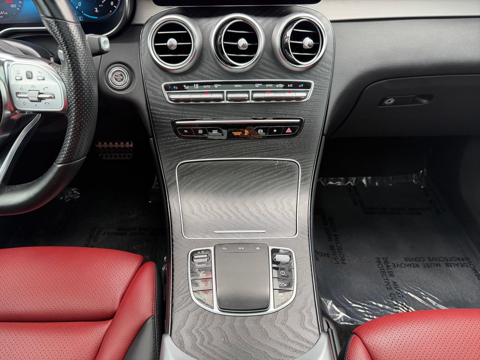 Used 2022 Mercedes-Benz GLC 300 4MATIC w/ AMG Line image 16