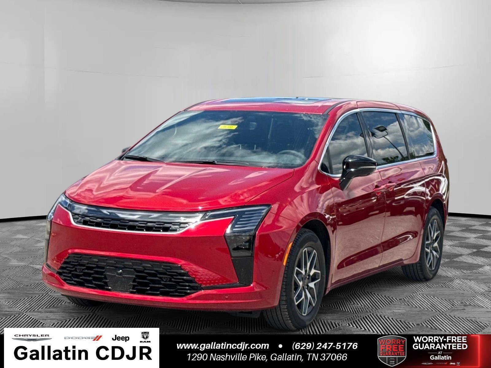 New 2027 Chrysler Pacifica Limited FWD image 1