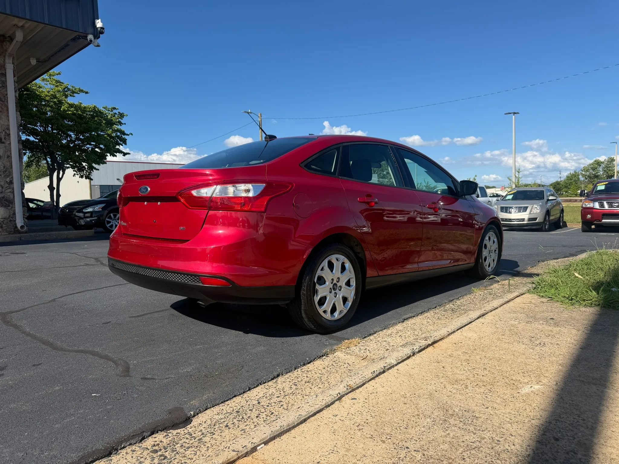 Used 2012 Ford Focus SE FWD image 7