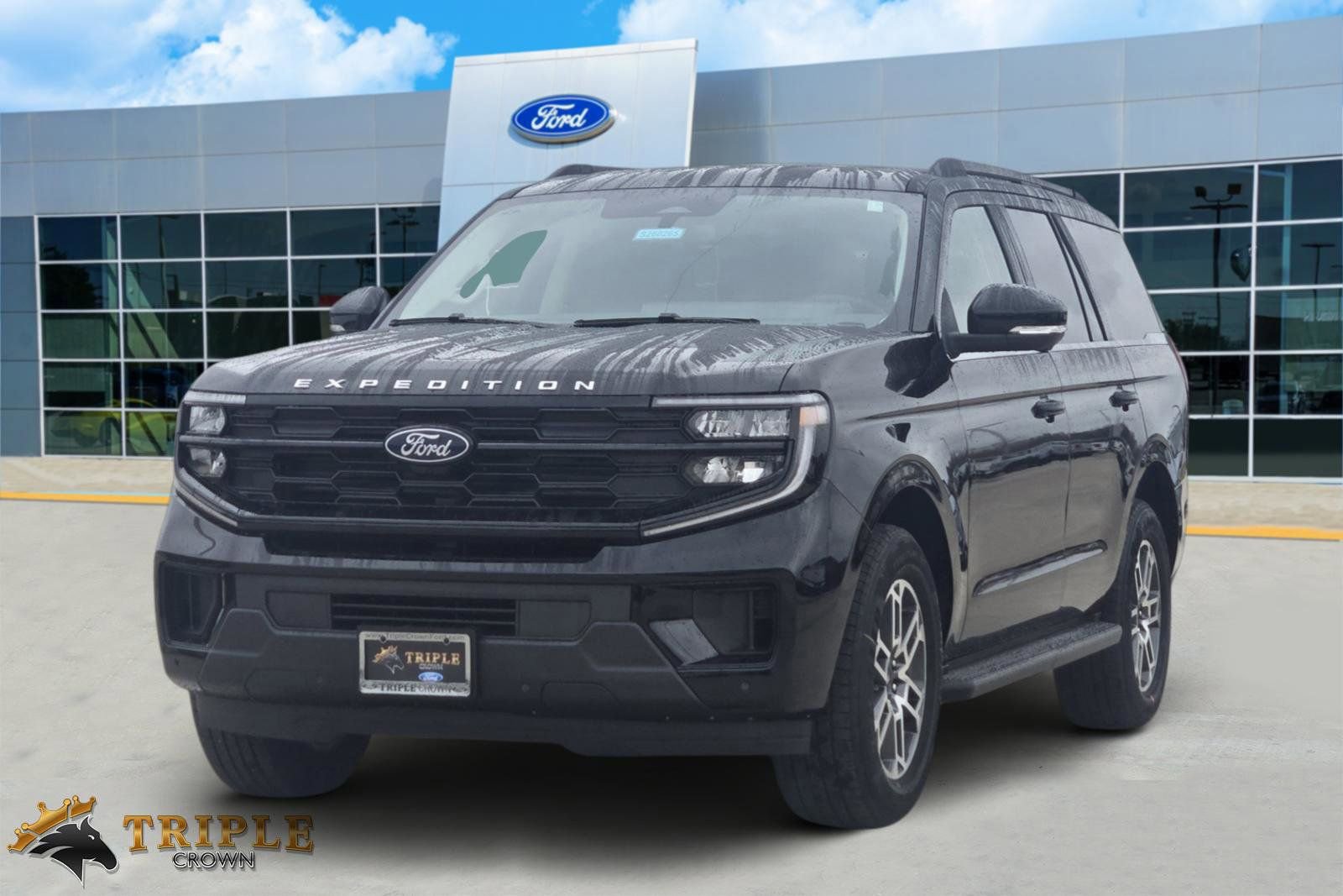 New 2026 Ford Expedition Active RWD video 2