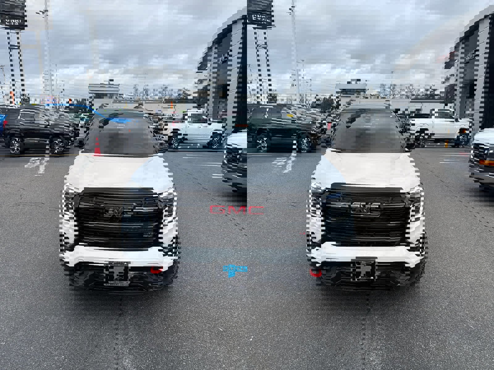 New 2026 GMC Terrain AT4 w/ Technology Package II image 2