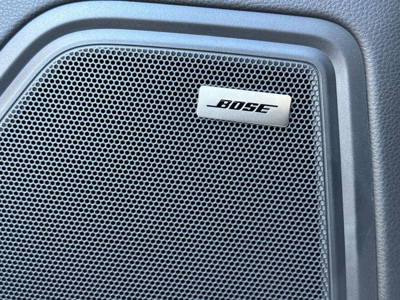 New 2026 Porsche Macan S image 21