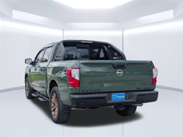 Used 2024 Nissan Titan SV w/ SV Bronze Edition Package AWD/4WD image 3