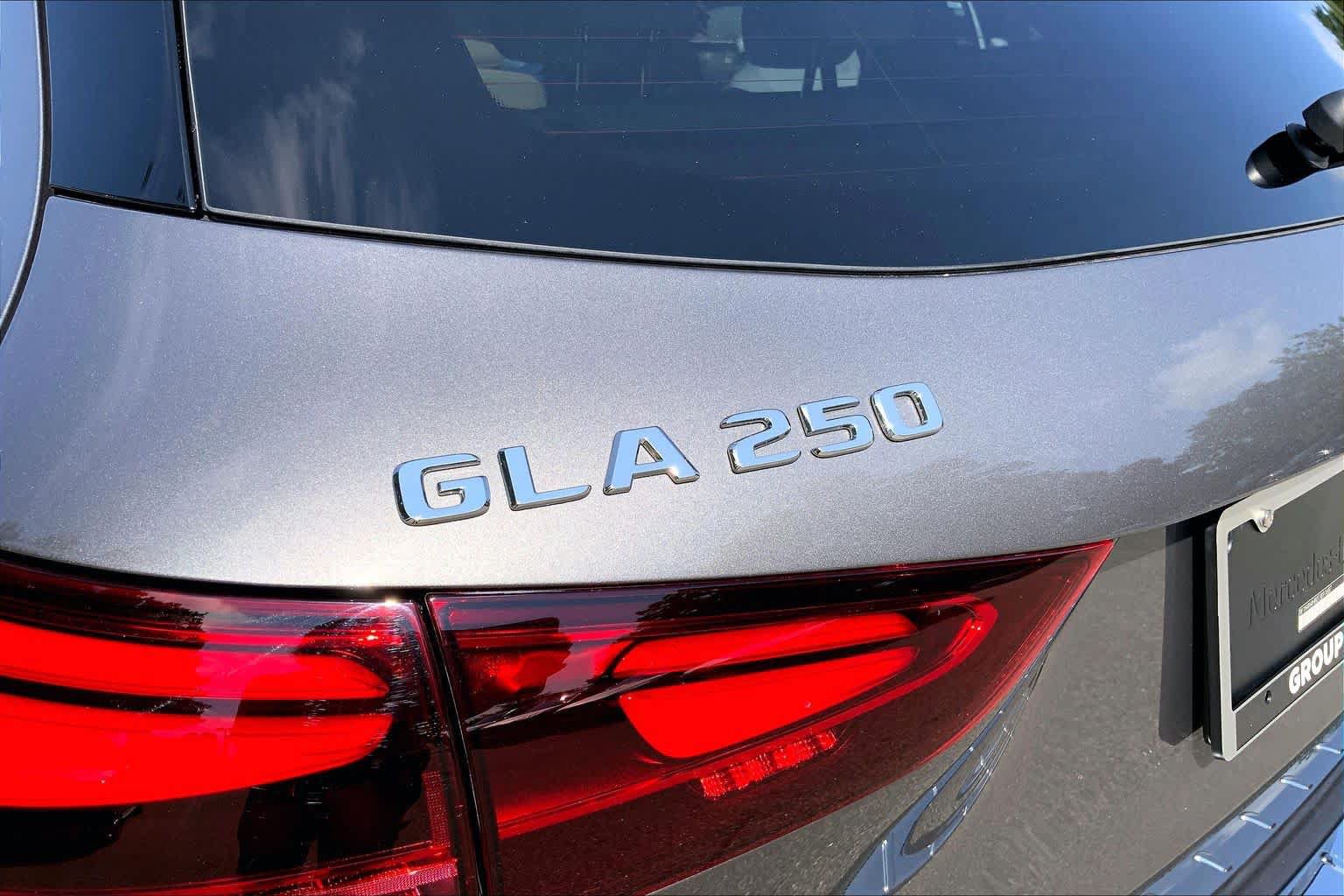 New 2026 Mercedes-Benz GLA 250 4MATIC image 19