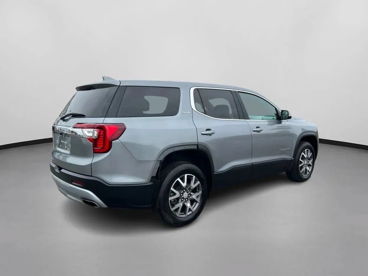 Used 2023 GMC Acadia SLE FWD image 6