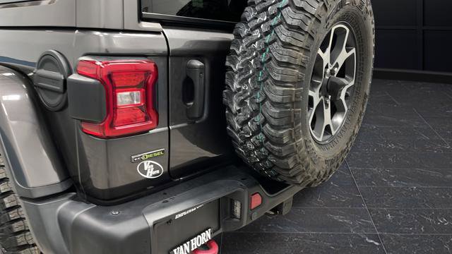 Used 2021 Jeep Wrangler Unlimited Rubicon AWD/4WD image 32