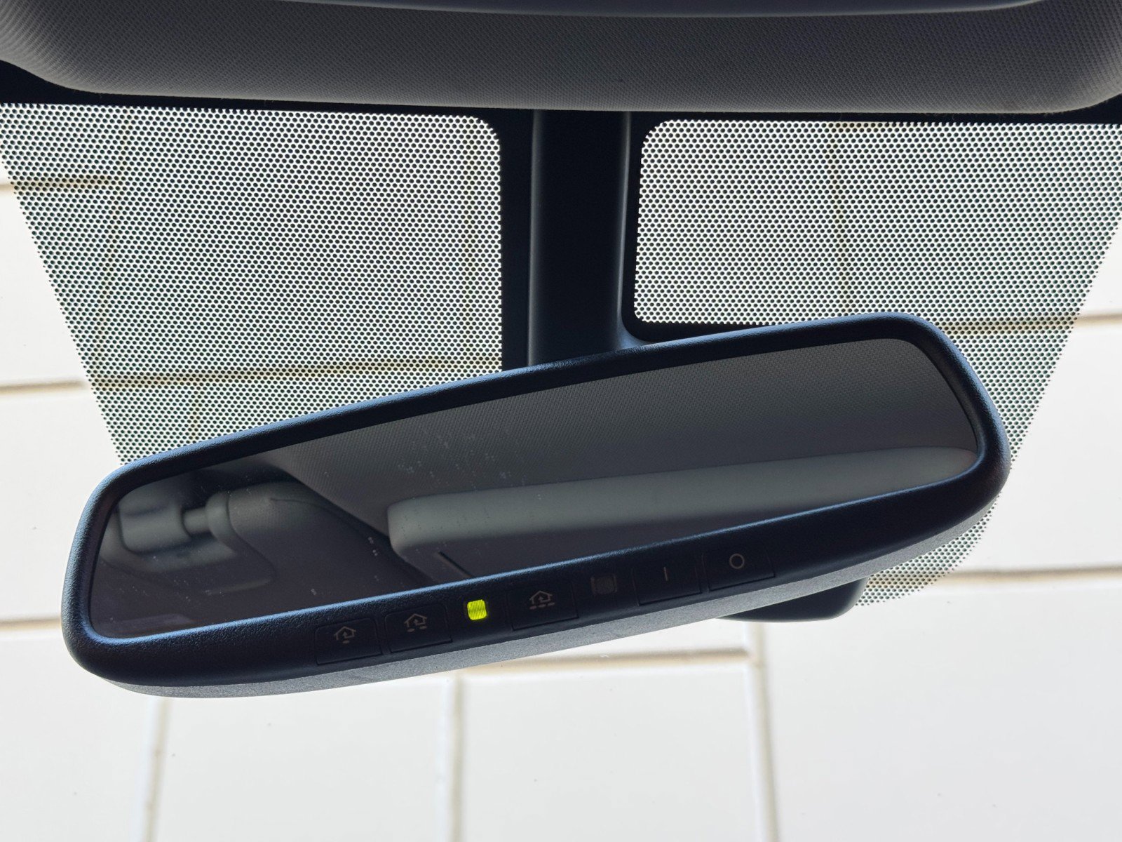 Used 2016 Nissan Titan SL image 31