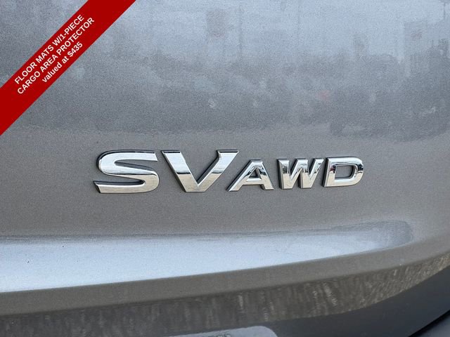 Used 2023 Nissan Rogue SV AWD/4WD image 2
