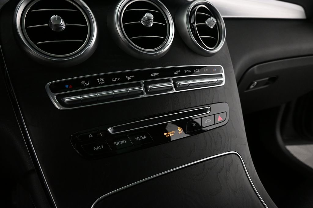 Certified 2018 Mercedes-Benz GLC 300 image 13