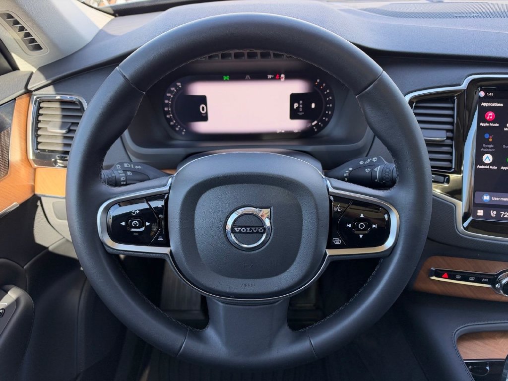 Certified 2024 Volvo XC90 B6 Plus w/ Protection Package Premier AWD/4WD image 12