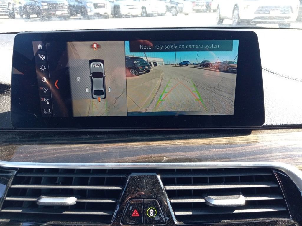 Used 2018 BMW 540i xDrive image 34