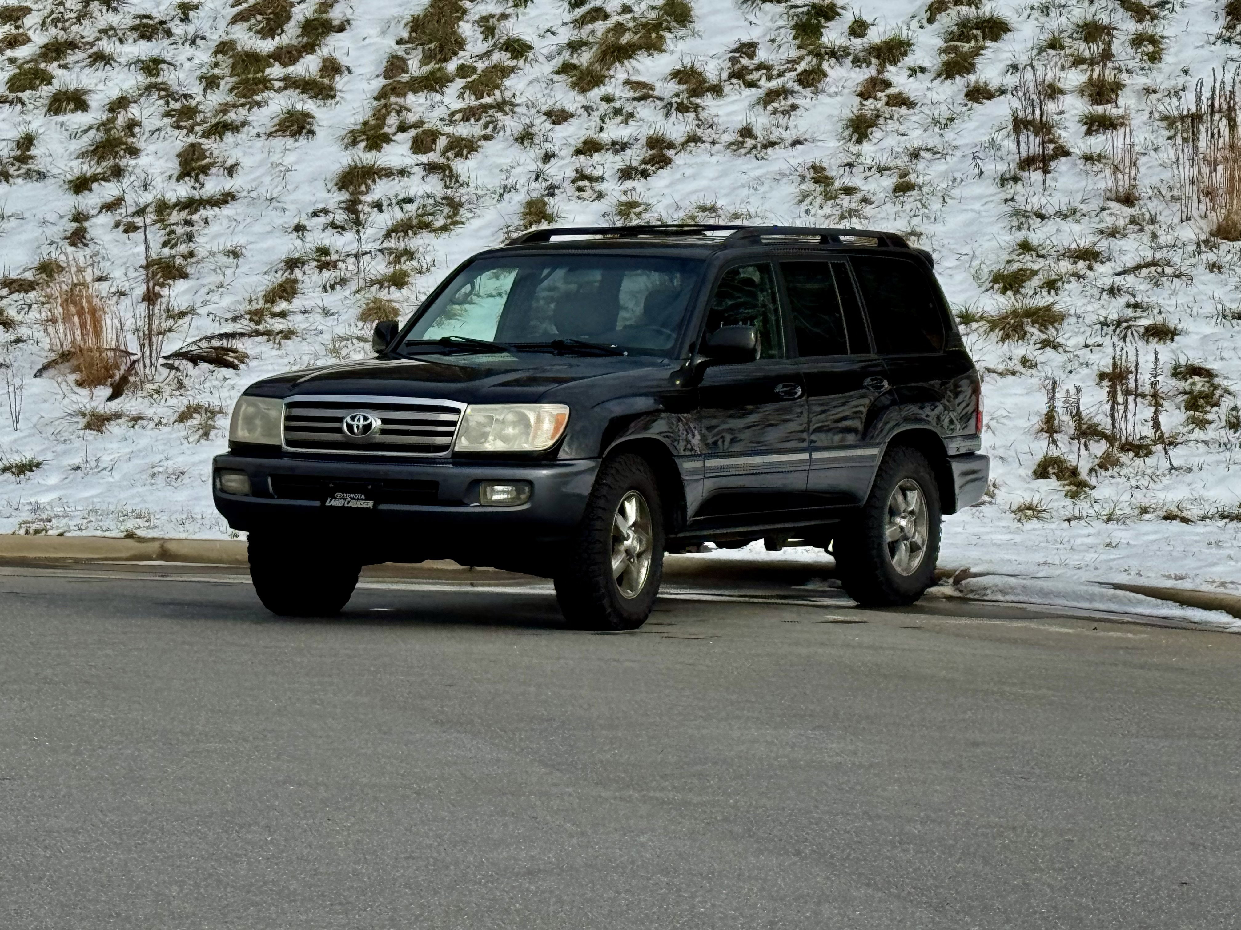 Used 2006 Toyota Land Cruiser V8 image 36