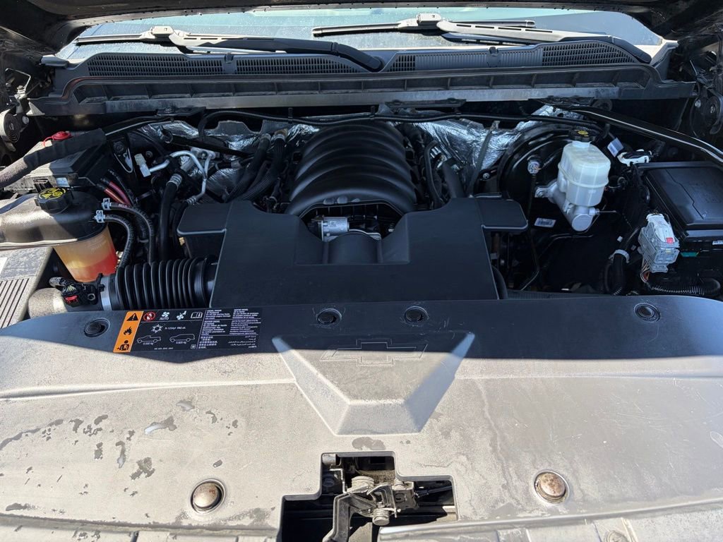 Used 2018 Chevrolet Silverado 1500 LT w/ All Star Edition AWD/4WD image 27