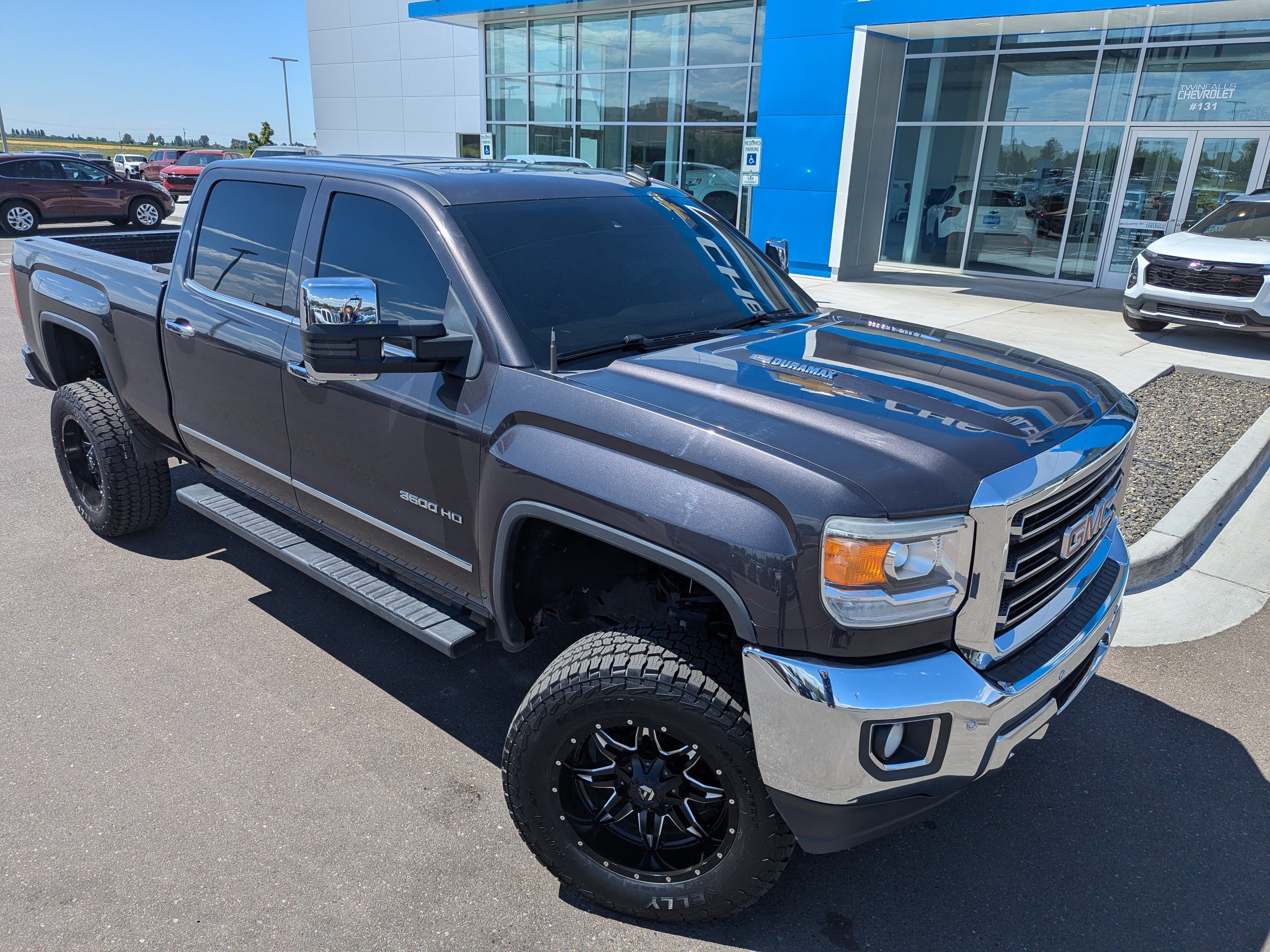 Used 2015 GMC Sierra 3500 SLT AWD/4WD image 4