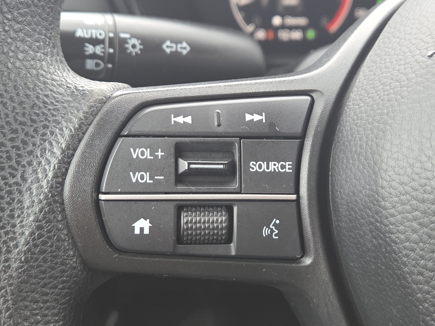 Used 2024 Honda CR-V LX image 30