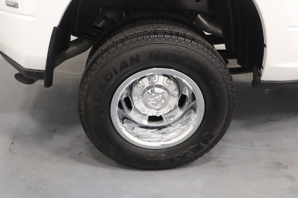 New 2026 RAM 3500 Tradesman AWD/4WD image 25