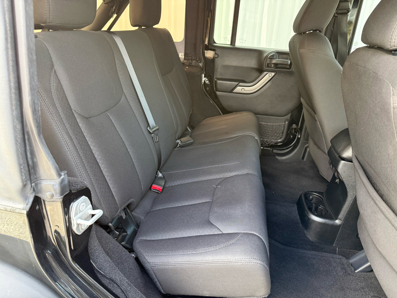 Used 2016 Jeep Wrangler Unlimited Sport w/ Quick Order Package 24S image 30