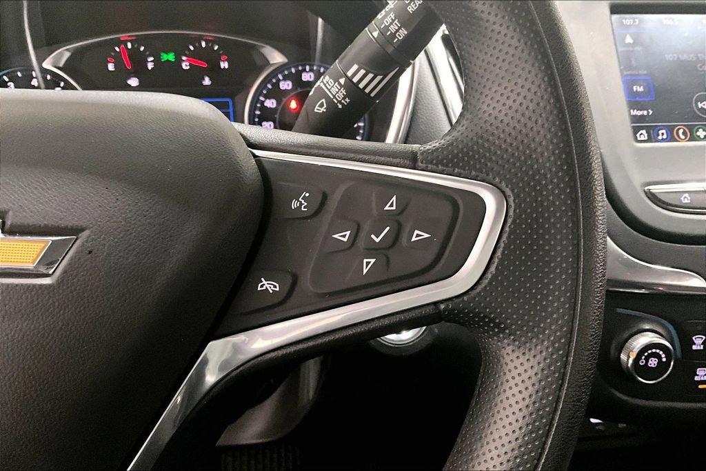 Used 2022 Chevrolet Equinox LT AWD/4WD image 12