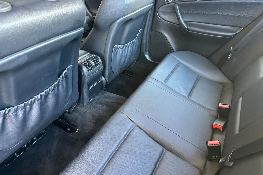 Used 2006 Mercedes-Benz C 230 Sedan image 13