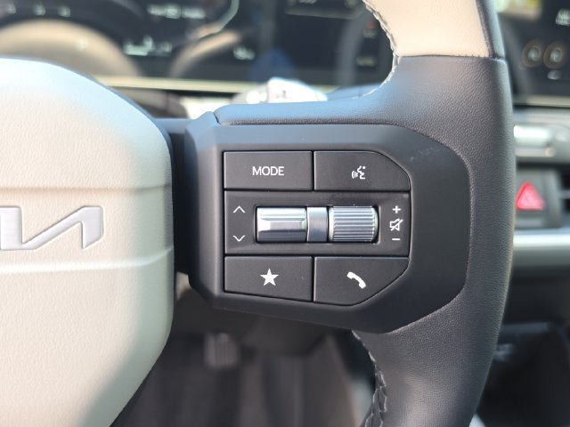 New 2026 Kia K4 GT-Line w/ GT-Line Premium Package FWD image 19