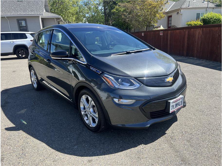 Used 2017 Chevrolet Bolt LT image 1