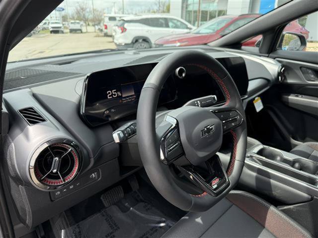 New 2025 Chevrolet Equinox EV RS AWD/4WD image 2