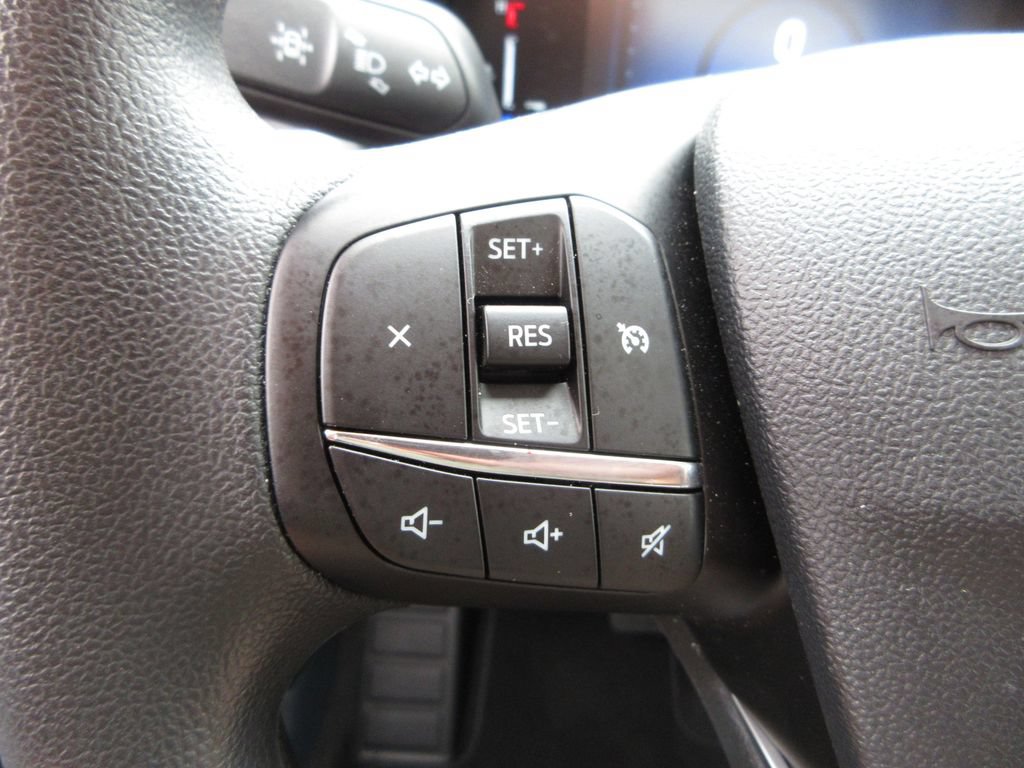 Used 2026 Ford Maverick XLT AWD/4WD image 16