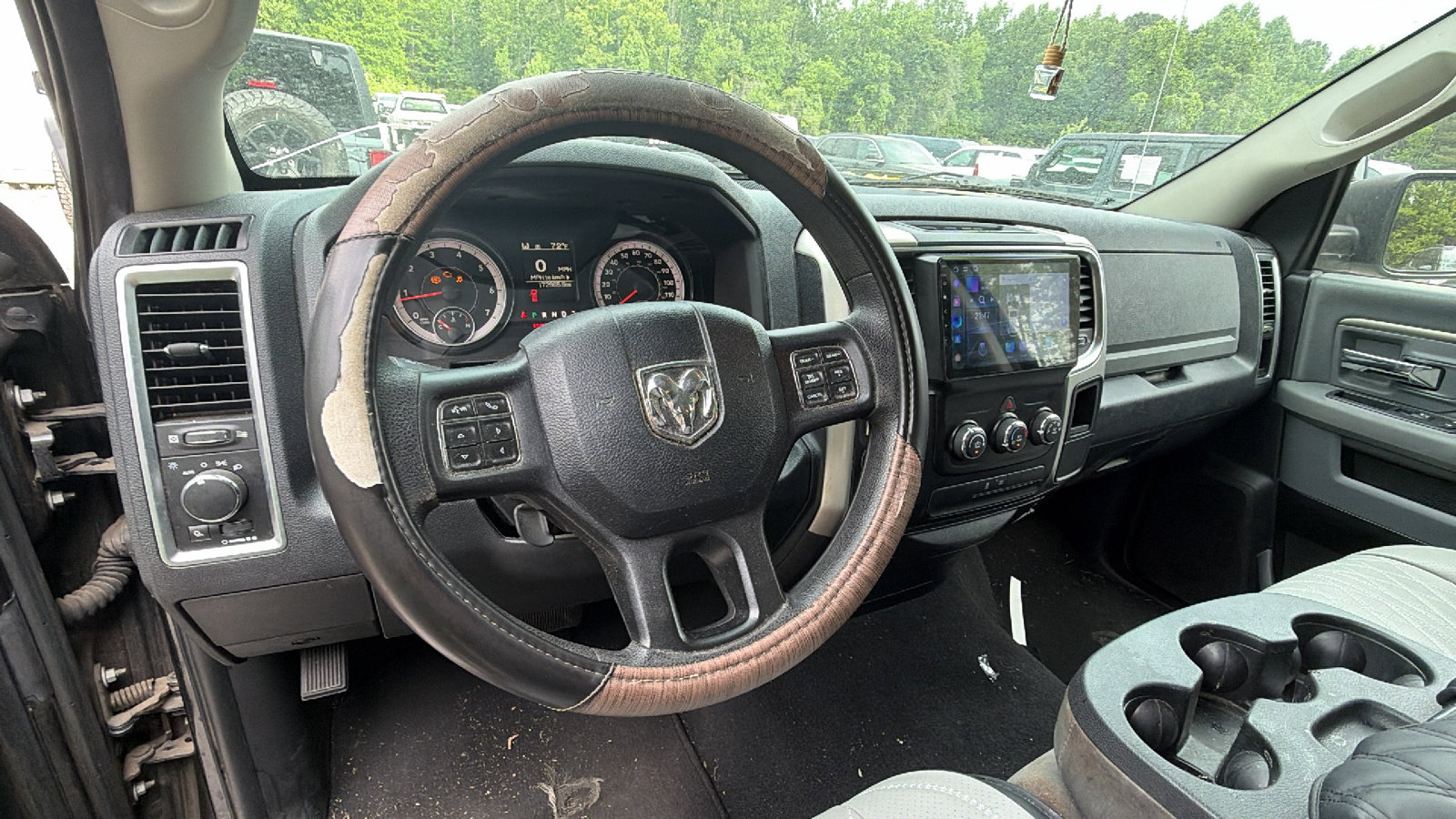 Used 2016 RAM 1500 Classic SLT RWD image 17