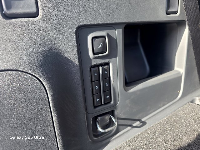 New 2027 Ford Expedition Platinum w/ Stealth Appearance Package RWD image 39