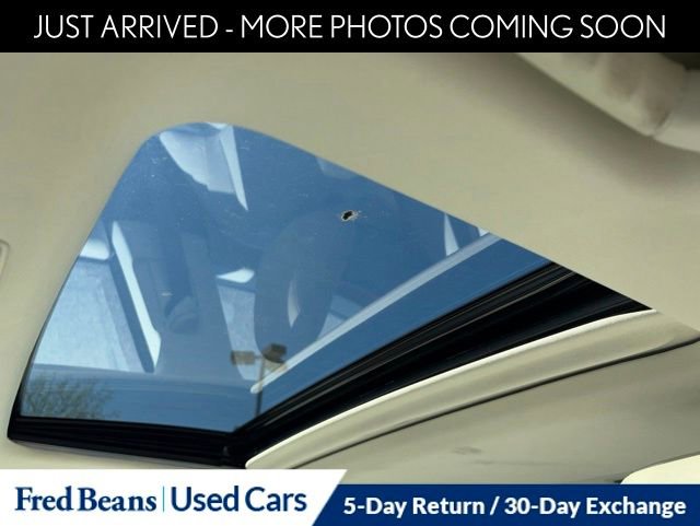 Used 2023 Lexus ES 350 w/ Premium Package FWD image 11