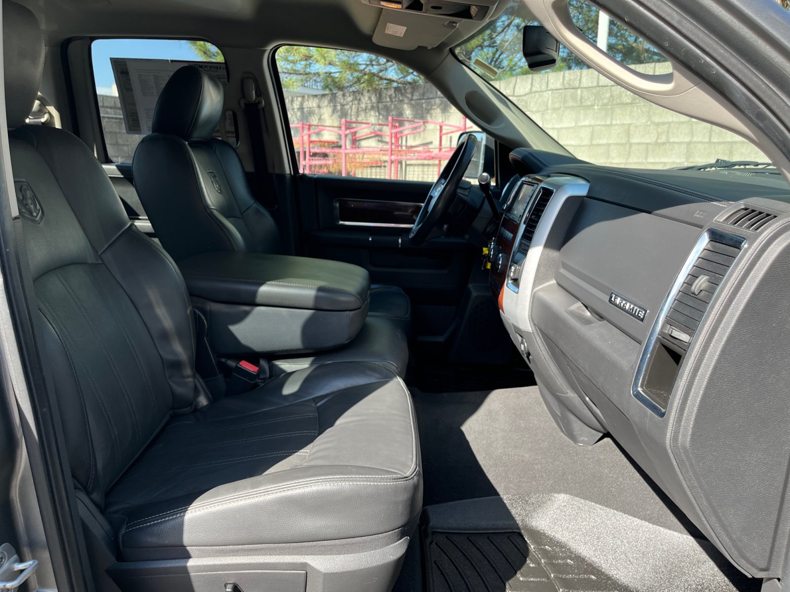 Used 2010 Dodge Ram 1500 Truck Laramie AWD/4WD image 26