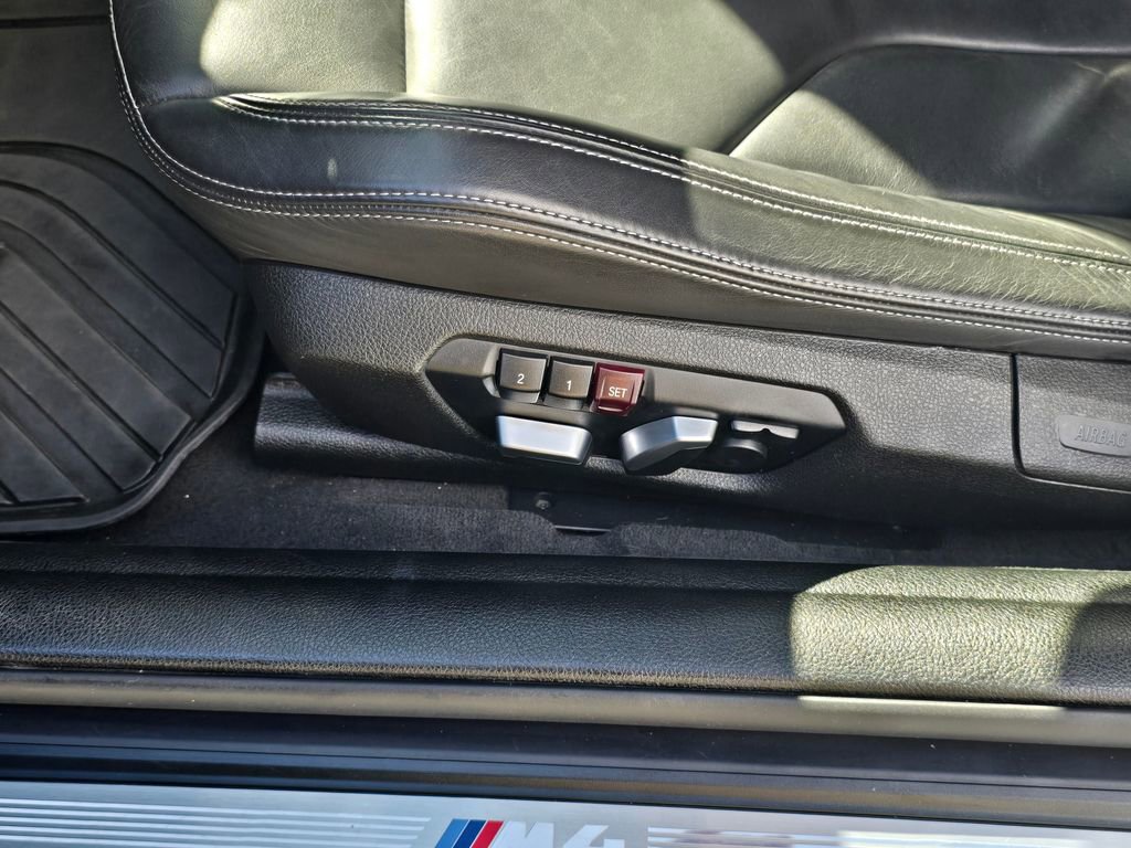 Used 2018 BMW M4 Coupe image 23