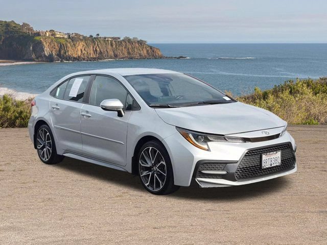 Used 2020 Toyota Corolla SE FWD image 3