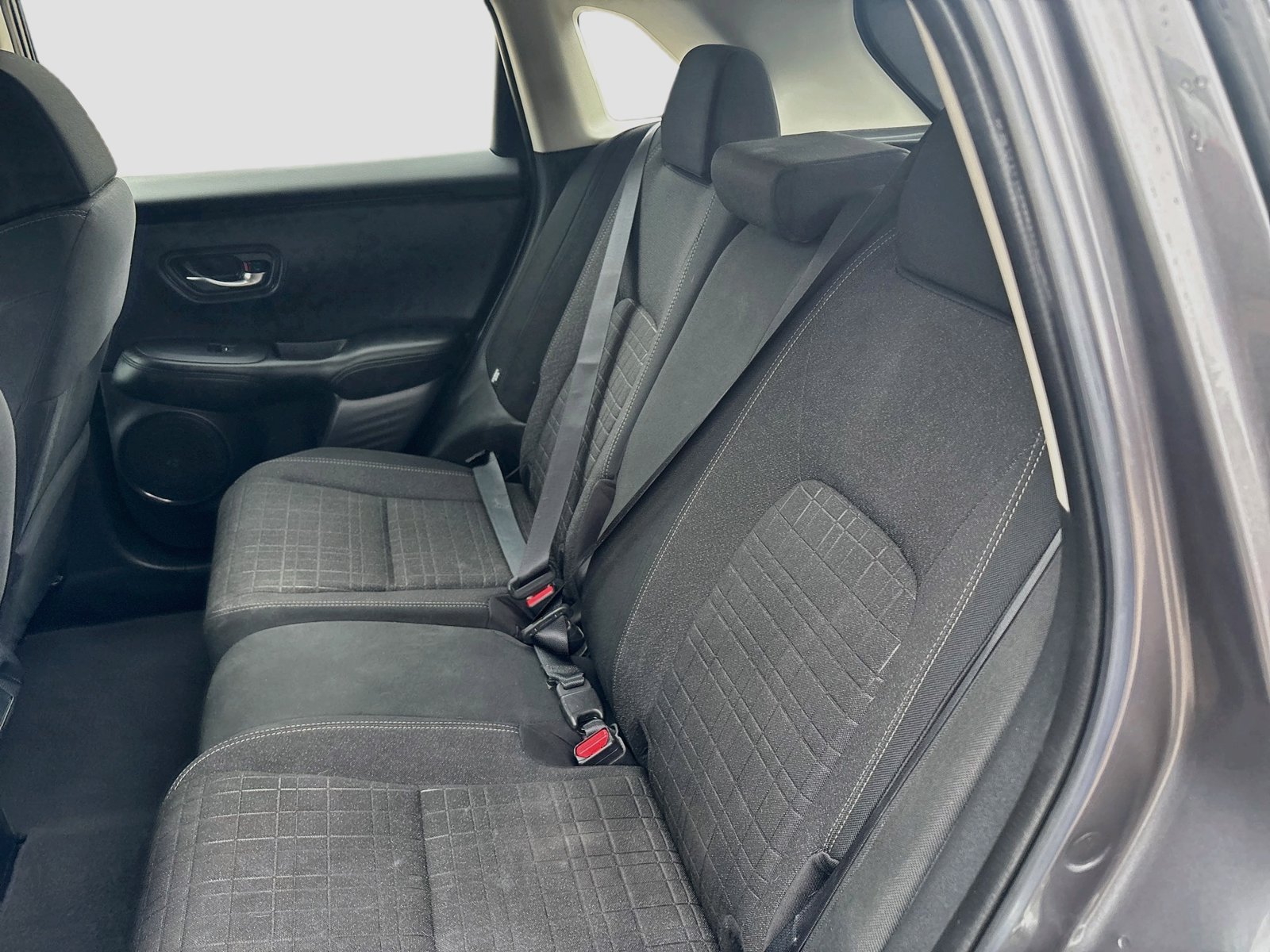 Used 2024 Honda HR-V LX image 23