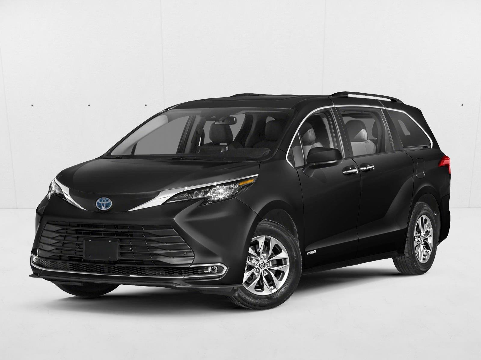 Used 2021 Toyota Sienna XLE w/ XLE Plus Package