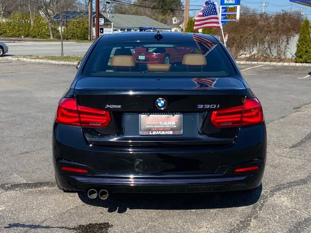 Used 2018 BMW 330i xDrive Sedan w/ Convenience Package AWD/4WD image 6