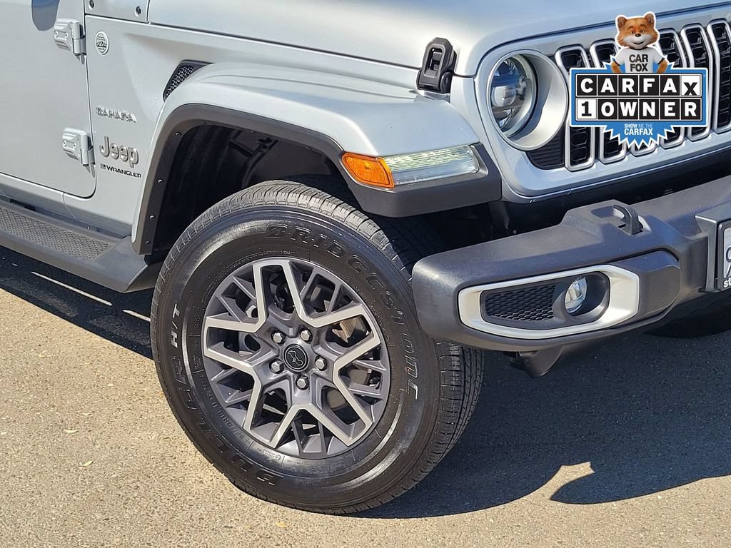 Used 2024 Jeep Wrangler Unlimited Sahara AWD/4WD image 9