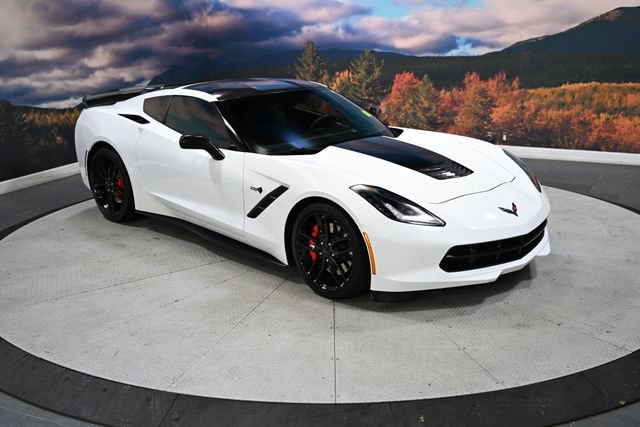 Used 2016 Chevrolet Corvette Stingray Coupe w/ 3LT Preferred Equipment Group image 1