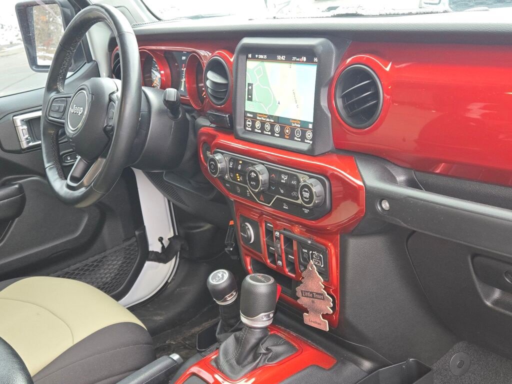 Used 2021 Jeep Gladiator Sport image 5