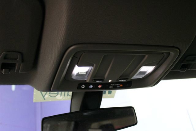 Used 2019 Chevrolet Silverado 1500 LT AWD/4WD image 19