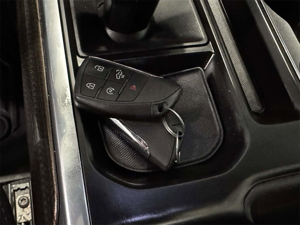 Used 2022 Chevrolet Silverado 1500 LT image 33