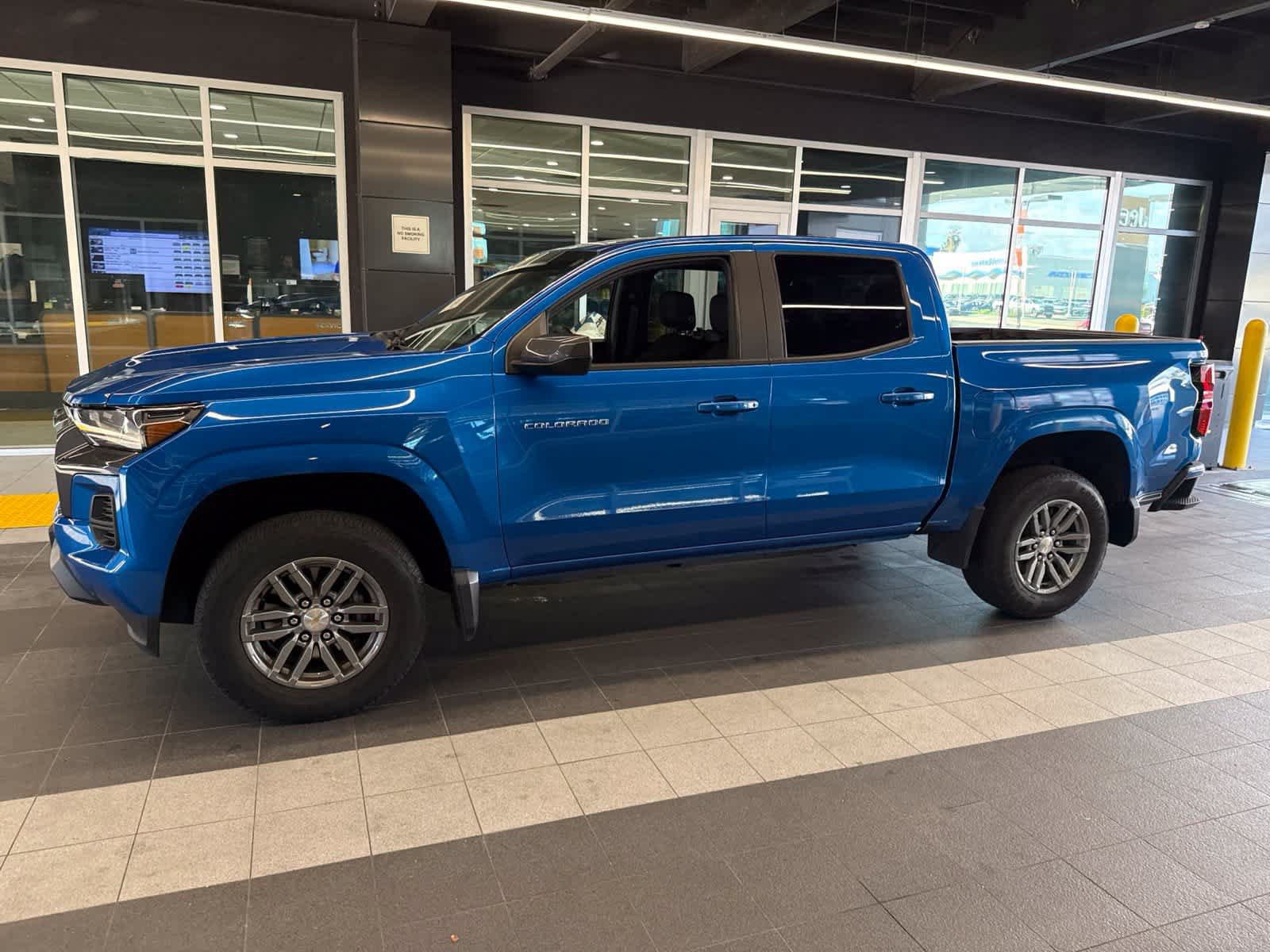 Used 2023 Chevrolet Colorado LT w/ LPO, Pro Essentials Package RWD image 25
