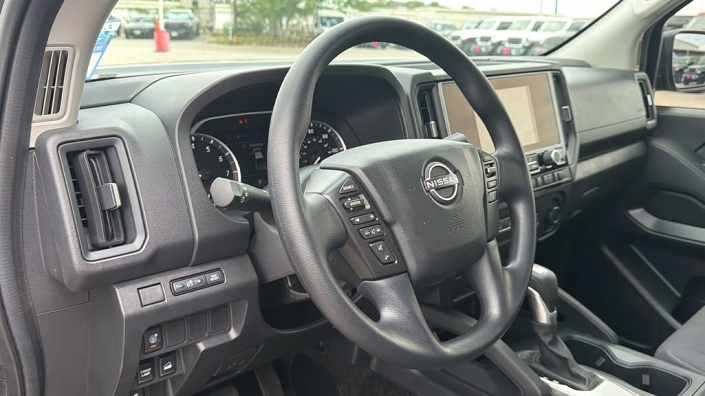 Used 2026 Nissan Frontier S AWD/4WD image 16