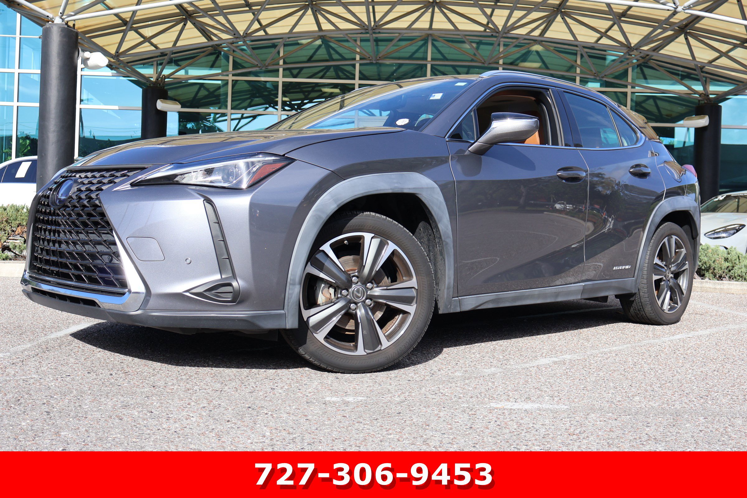 Used 2019 Lexus UX 250h w/ Premium Package image 1