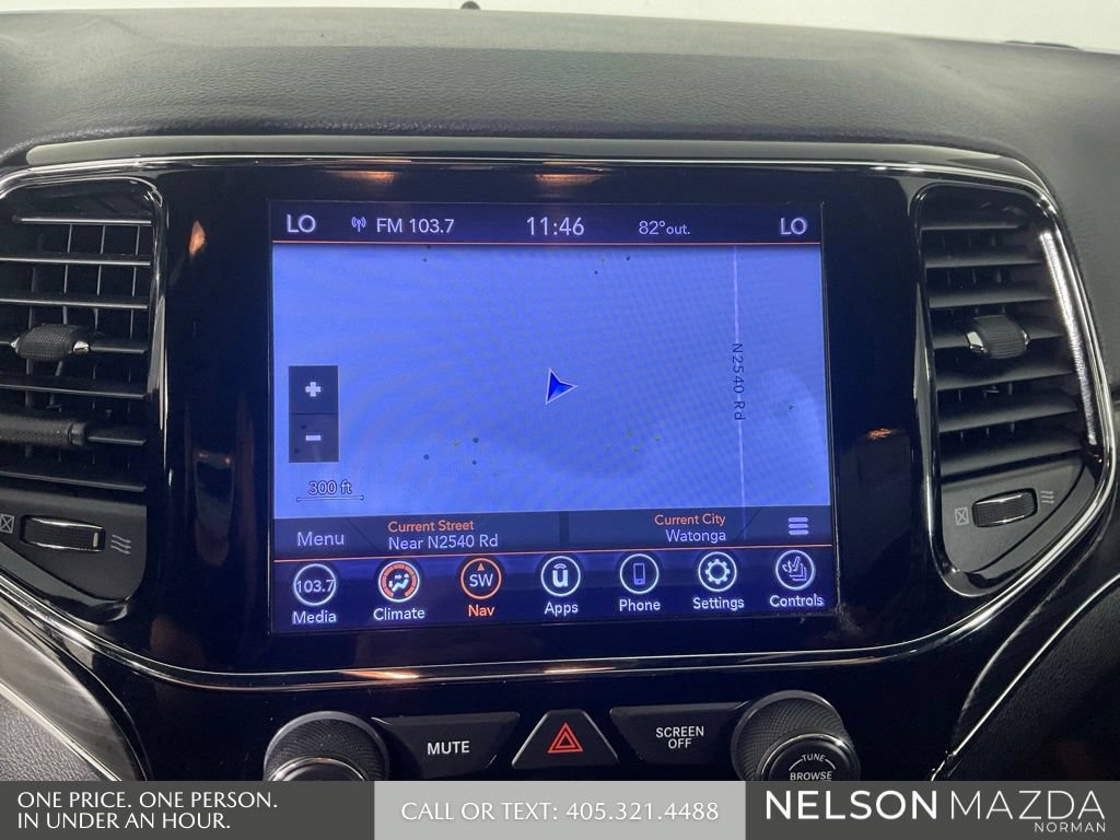 Used 2019 Jeep Grand Cherokee Limited AWD/4WD image 35
