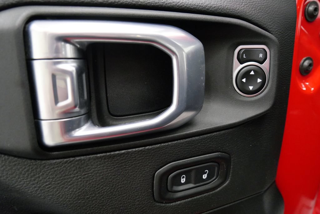 Used 2021 Jeep Gladiator Mojave w/ Uconnect 4C Nav & Sound Group AWD/4WD image 14