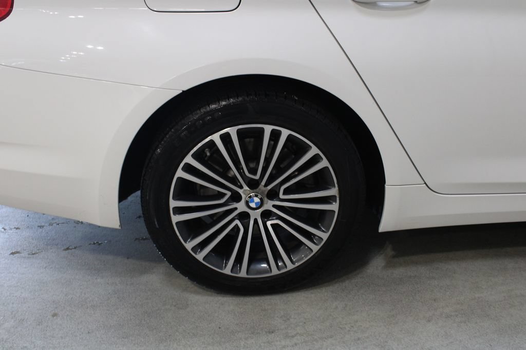 Used 2020 BMW 530i xDrive w/ Premium Package AWD/4WD image 27