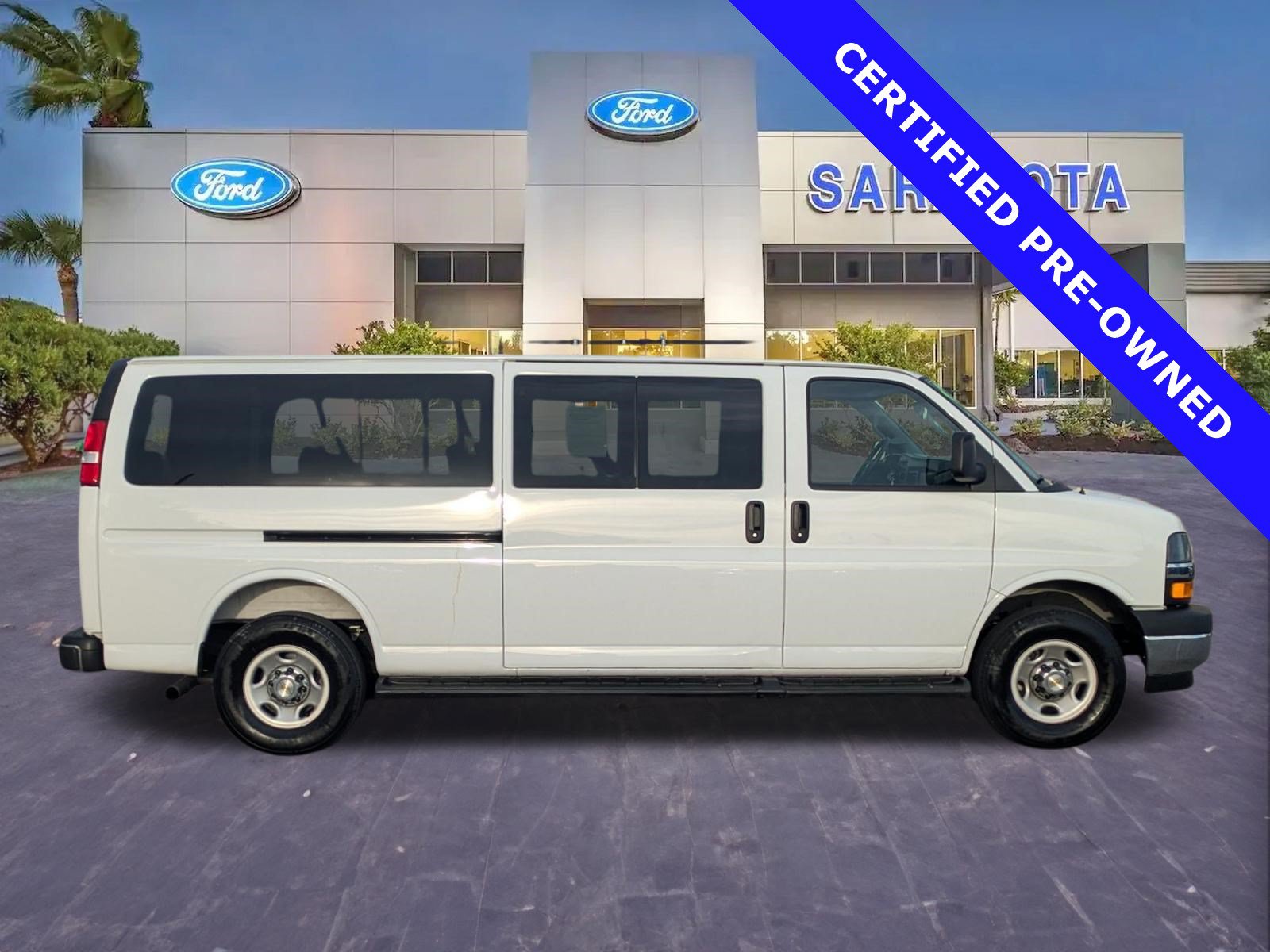 Used 2025 Chevrolet Express 3500 LT w/ LT Preferred Equipment Group