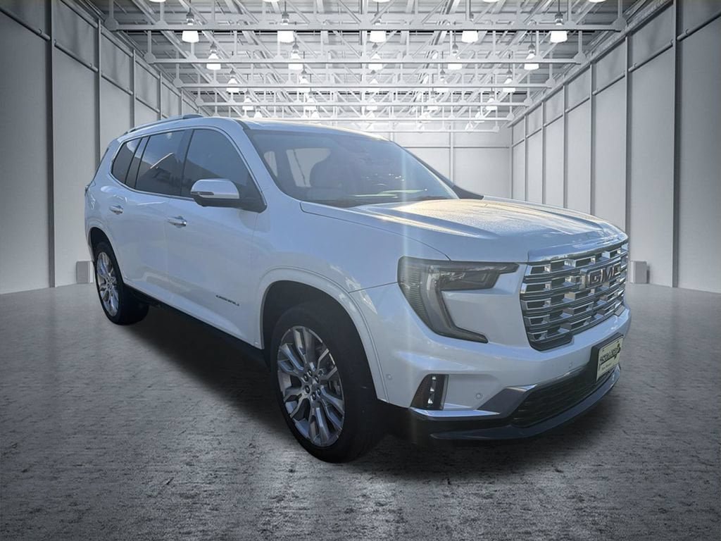 Certified 2024 GMC Acadia Denali w/ Super Cruise Package AWD/4WD image 4